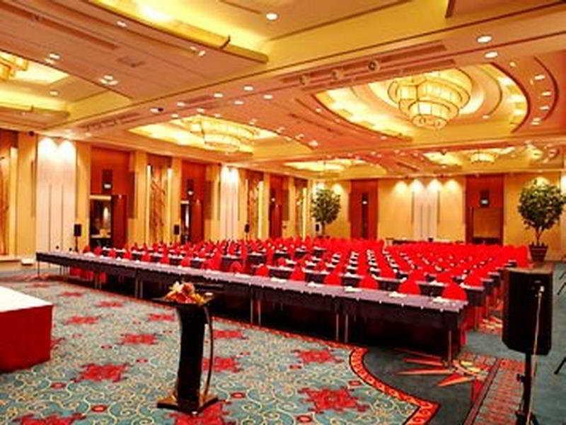 Renaissance Wuhan Hotel Fasilitas foto