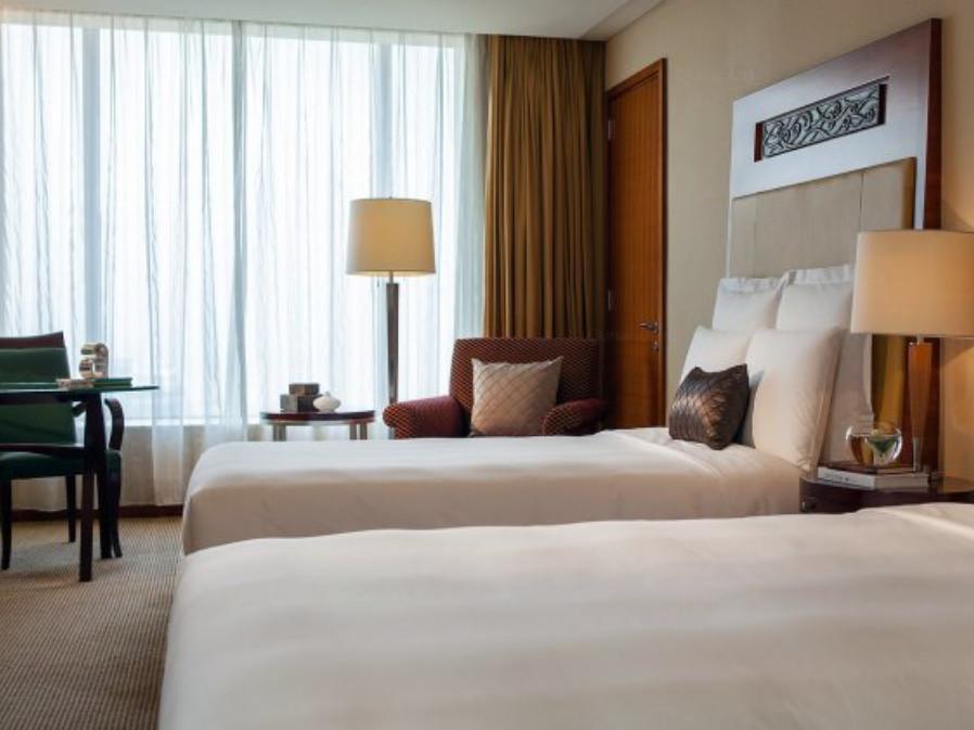 Renaissance Wuhan Hotel Bagian luar foto